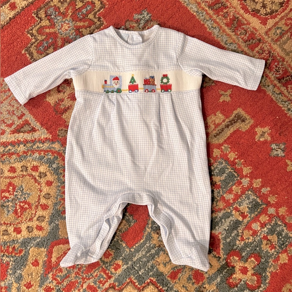 Petit BeBe smocked Christmas outfit size 6m EUC